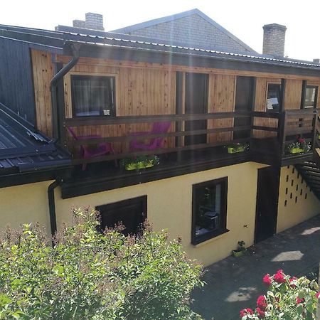 Saules Kvartals Ventspils Exteriör bild