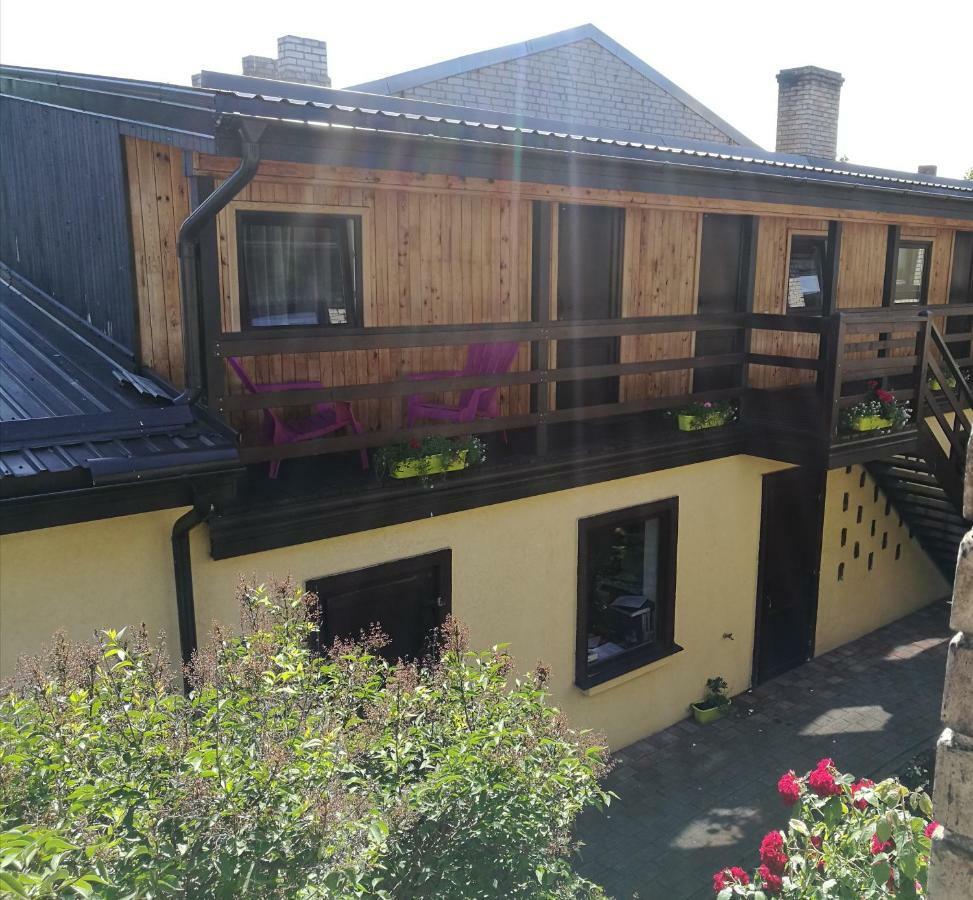 Saules Kvartals Ventspils Exteriör bild